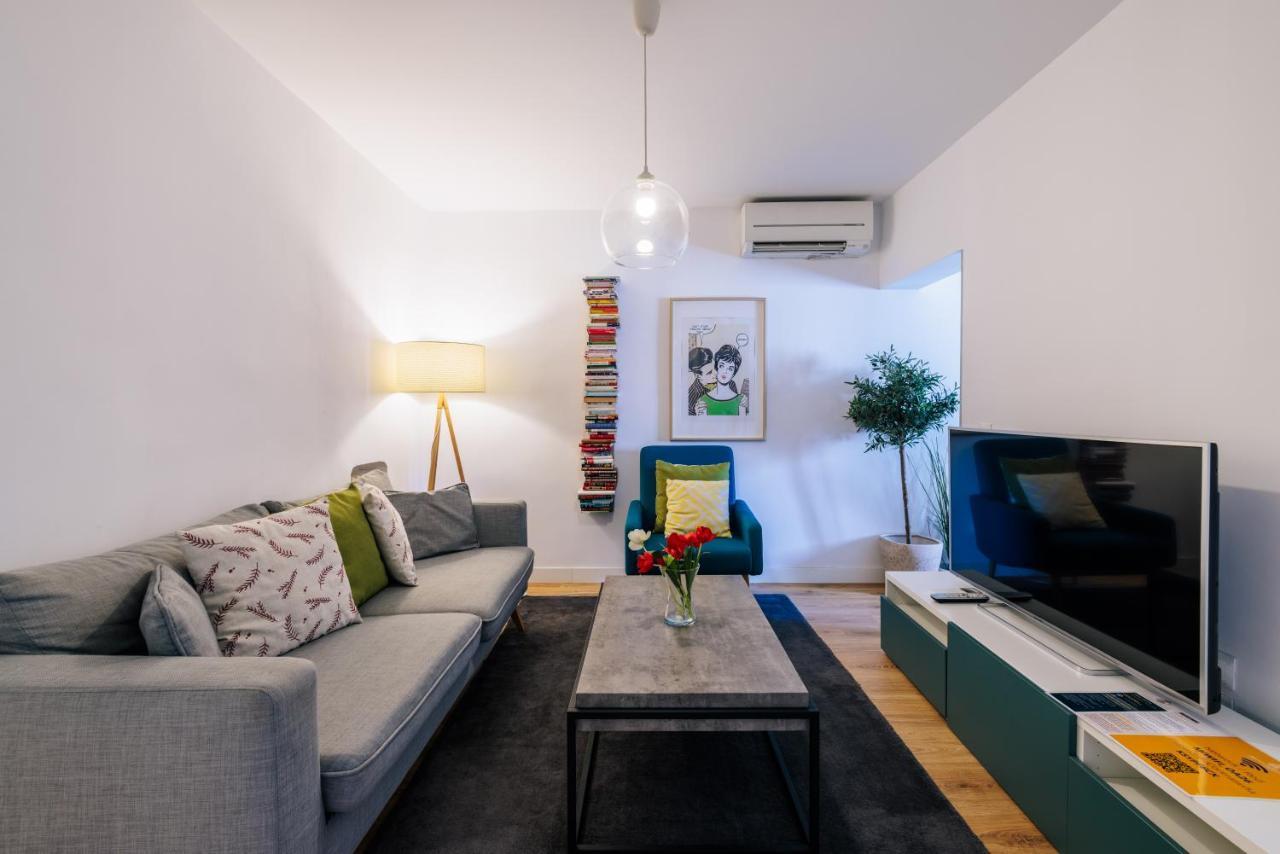 Mi Casa En Madrid- Spacious Apartments Callao Gran Via ภายนอก รูปภาพ